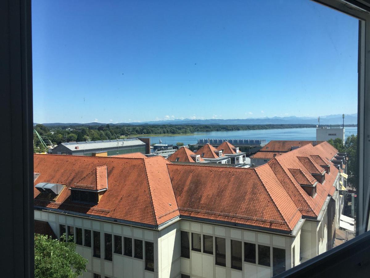 Liebevoll Renoviertes Apartment Mit Panoramablick Friedrichshafen Dış mekan fotoğraf
